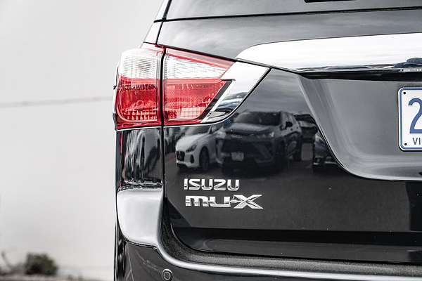 2015 Isuzu MU-X LS-T