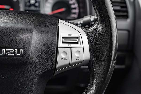 2015 Isuzu MU-X LS-T