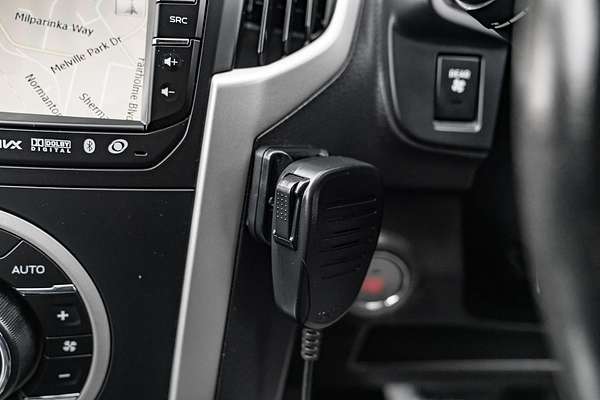 2015 Isuzu MU-X LS-T