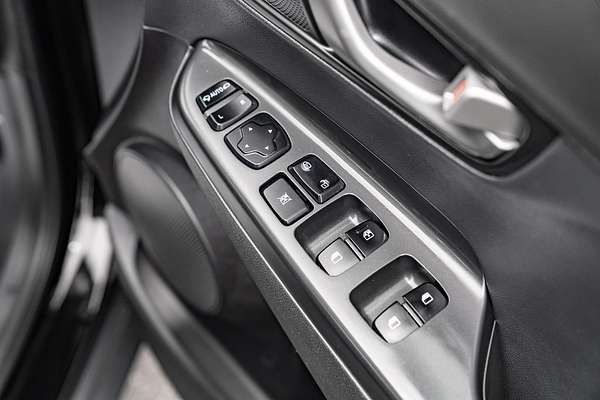 2017 Hyundai Kona Highlander OS