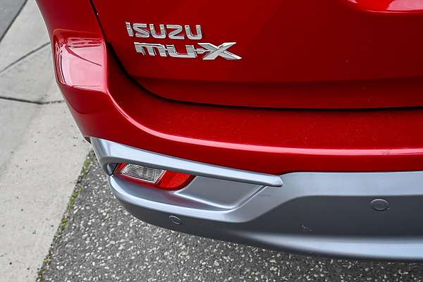 2018 Isuzu MU-X LS-T