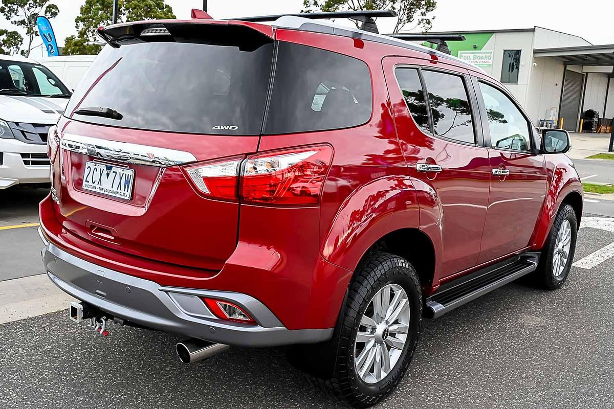 2018 Isuzu MU-X LS-T