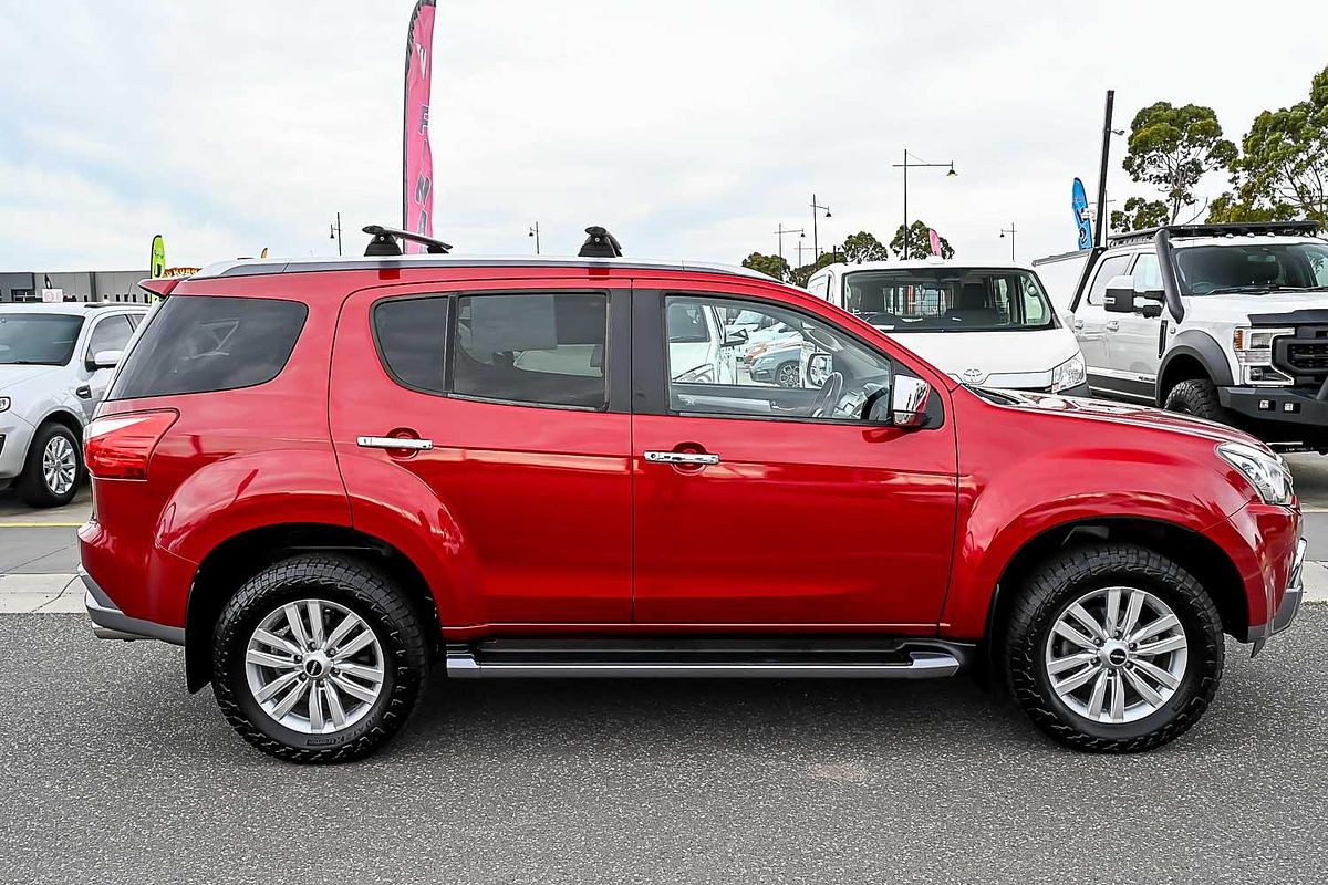 2018 Isuzu MU-X LS-T