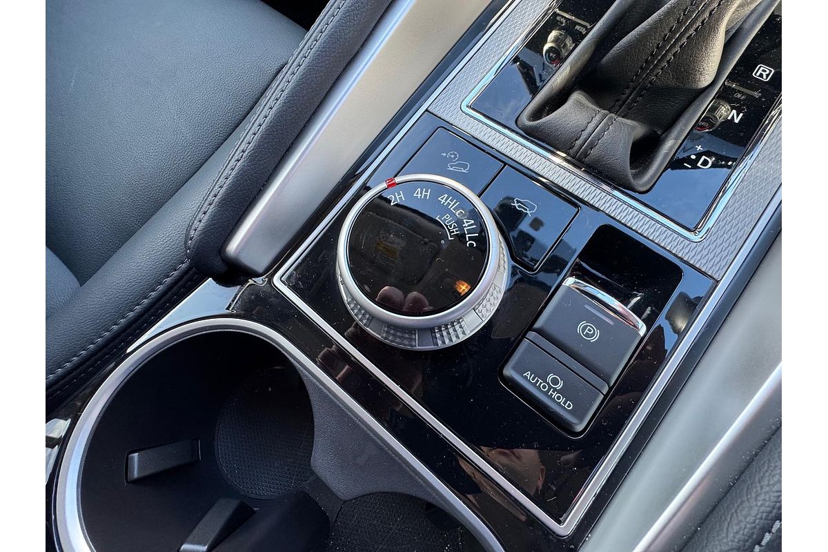 2024 Mitsubishi Pajero Sport Exceed QF