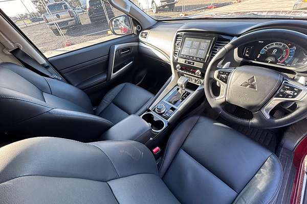 2024 Mitsubishi Pajero Sport Exceed QF