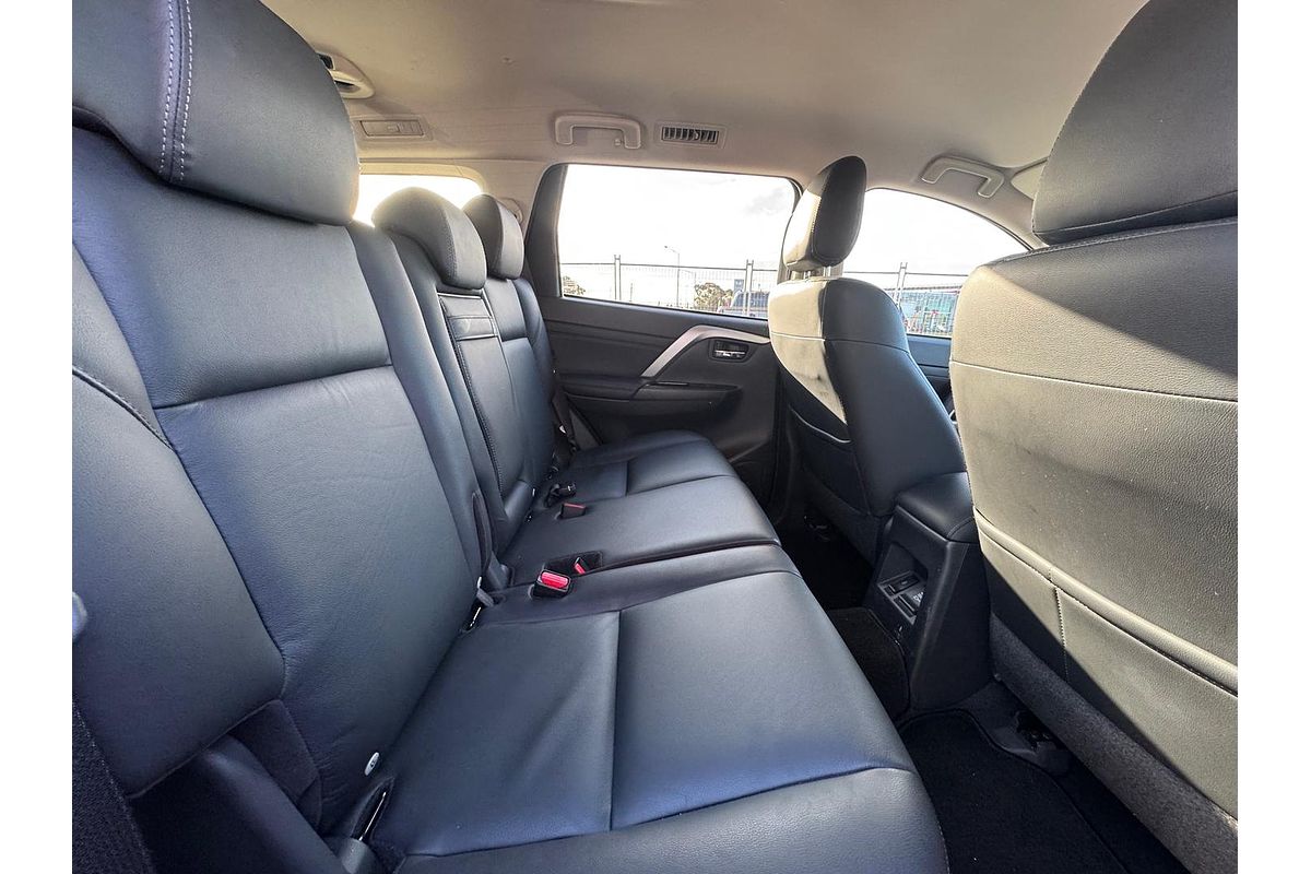 2024 Mitsubishi Pajero Sport Exceed QF