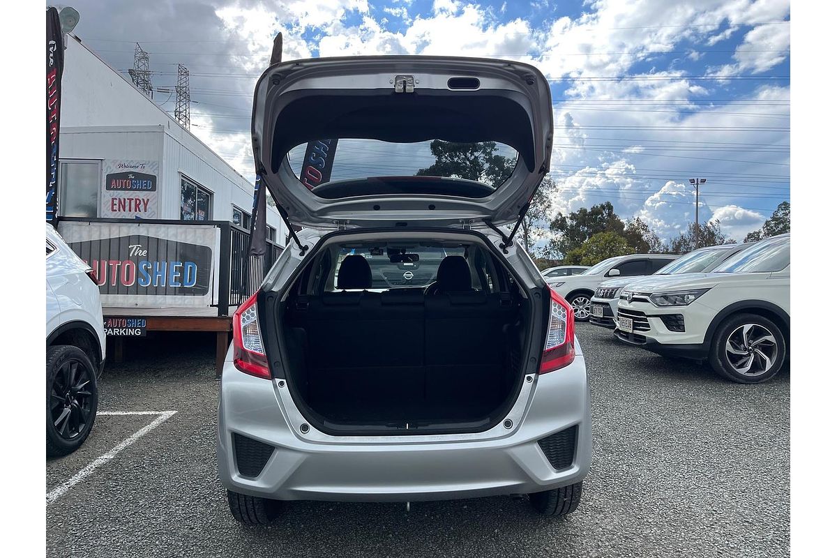 2015 Honda Fit Hybrid F Package GP5