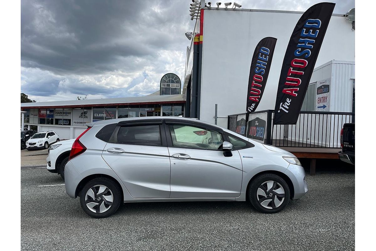 2015 Honda Fit Hybrid F Package GP5