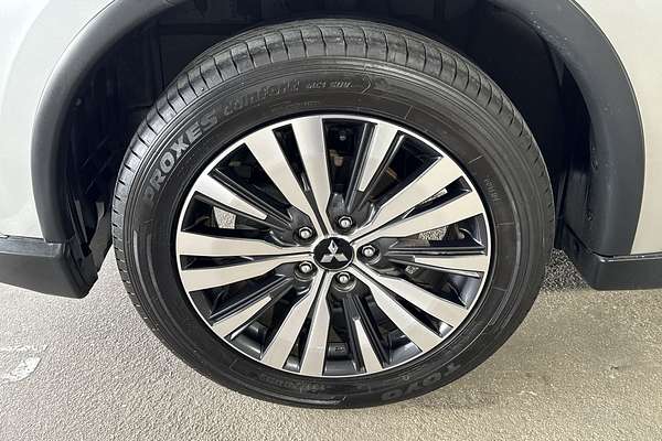 2018 Mitsubishi Outlander ES ADAS ZL
