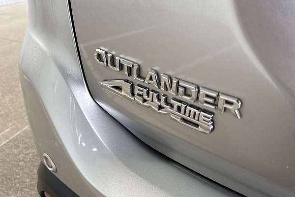 2018 Mitsubishi Outlander ES ADAS ZL