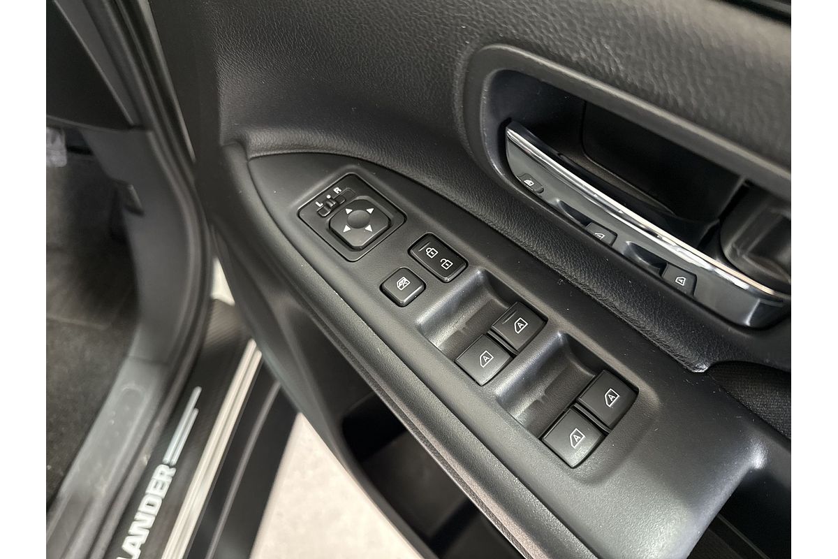 2018 Mitsubishi Outlander ES ADAS ZL