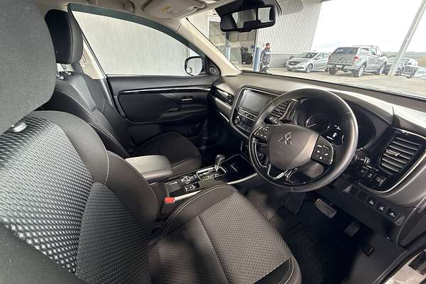 2018 Mitsubishi Outlander ES ADAS ZL
