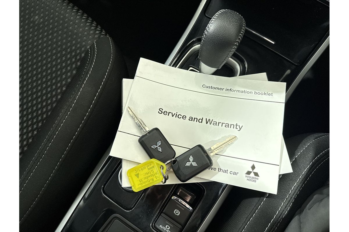 2018 Mitsubishi Outlander ES ADAS ZL