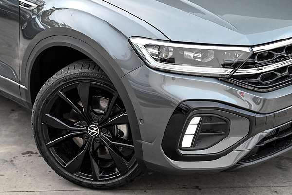 2025 Volkswagen T-Roc 140TSI R-Line D11