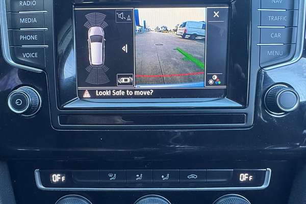 2014 Volkswagen Golf 103TSI Highline 7
