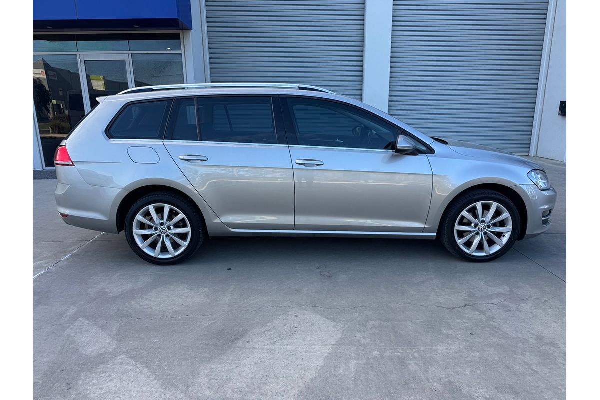 2014 Volkswagen Golf 103TSI Highline 7