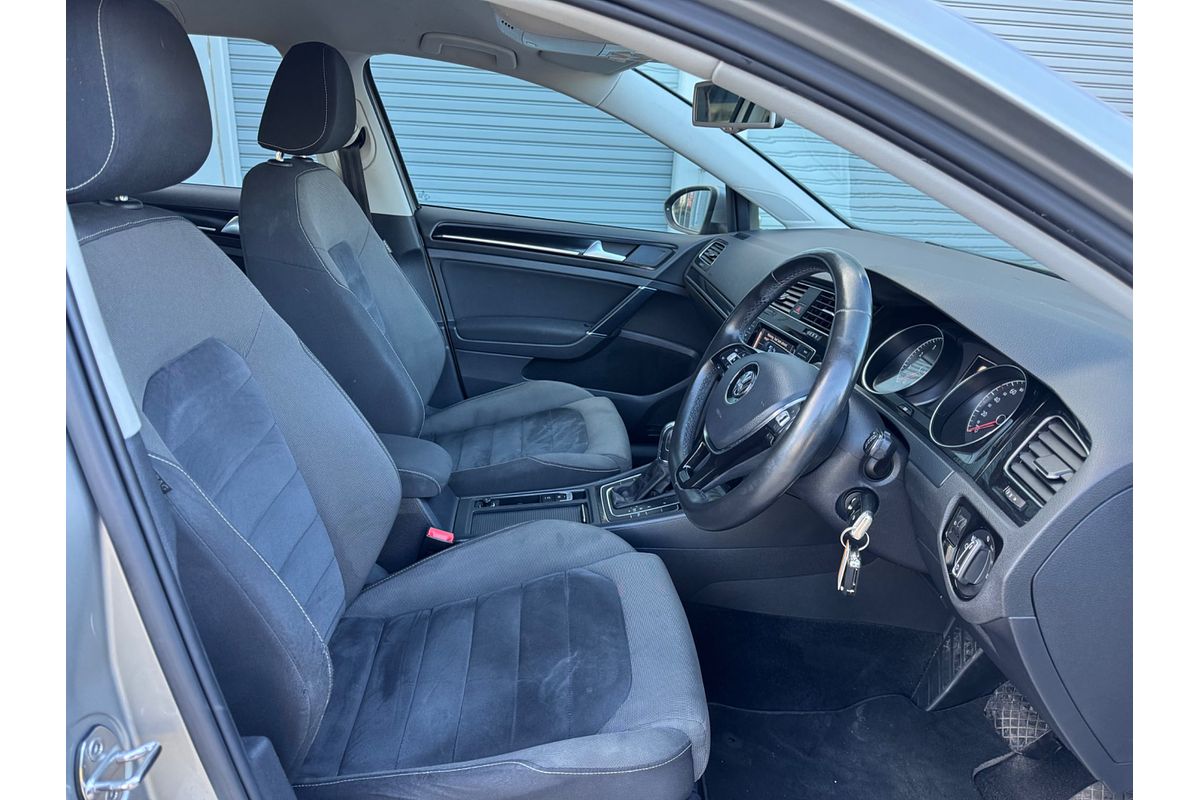 2014 Volkswagen Golf 103TSI Highline 7