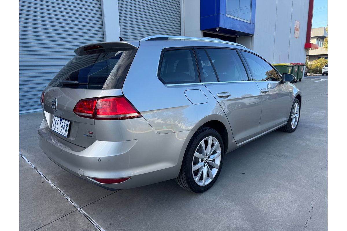 2014 Volkswagen Golf 103TSI Highline 7
