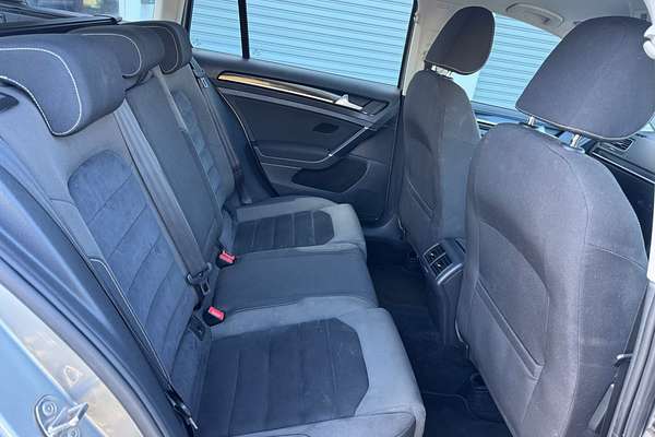 2014 Volkswagen Golf 103TSI Highline 7