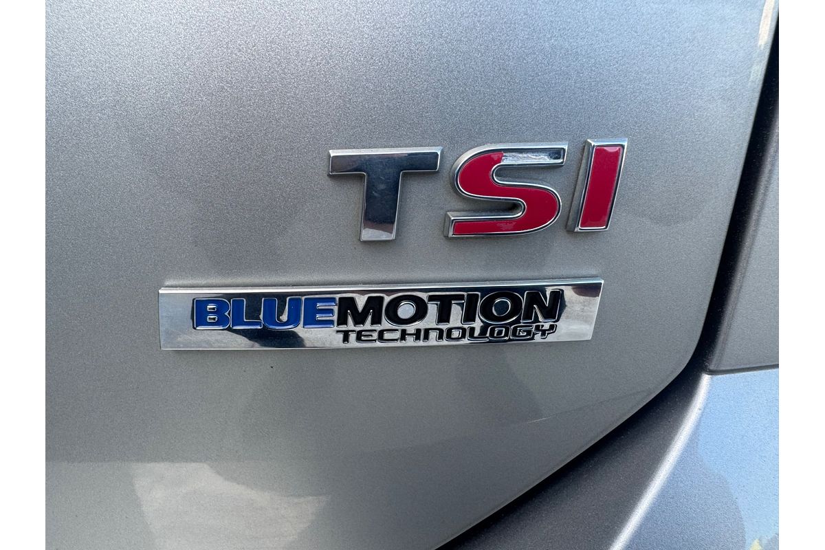 2014 Volkswagen Golf 103TSI Highline 7