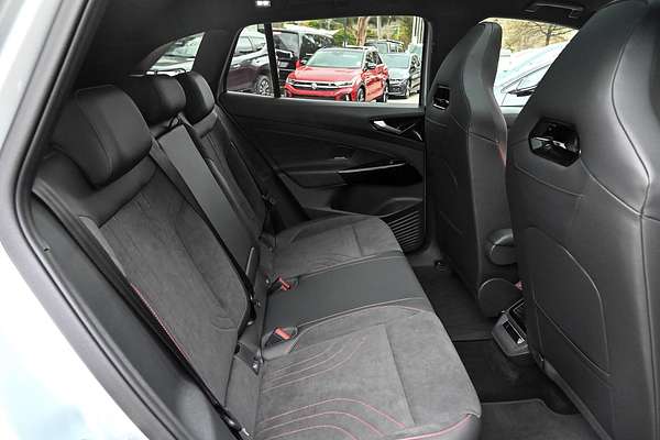 2025 Volkswagen ID.4 GTX E2