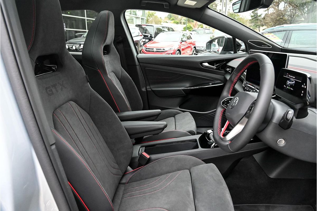 2025 Volkswagen ID.4 GTX E2