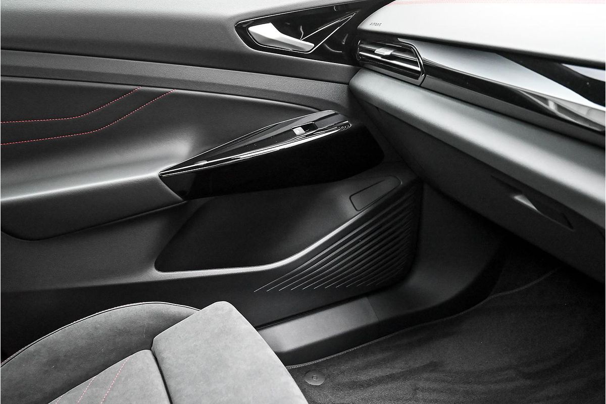 2025 Volkswagen ID.4 GTX E2