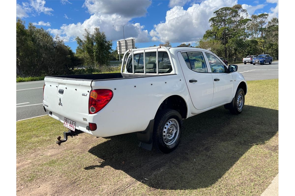 2011 Mitsubishi Triton GLX MN Rear Wheel Drive