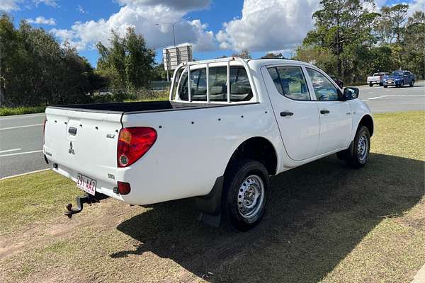 2011 Mitsubishi Triton GLX MN Rear Wheel Drive