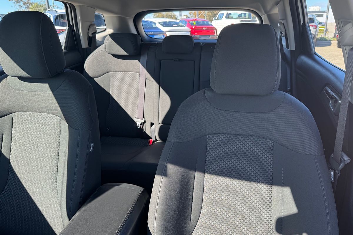2023 Kia Sportage S NQ5