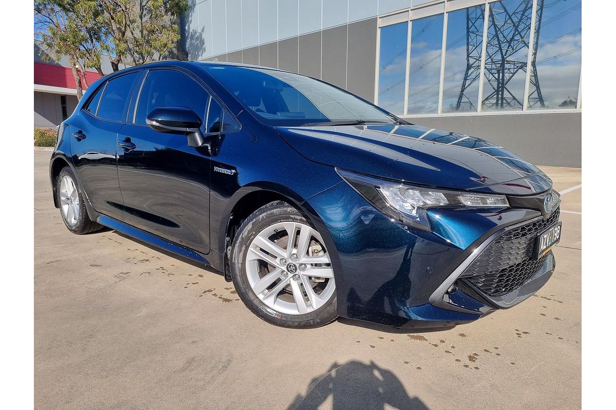 2019 Toyota Corolla SX Hybrid ZWE211R