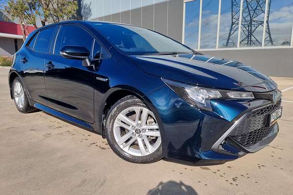 2019 Toyota Corolla SX Hybrid ZWE211R