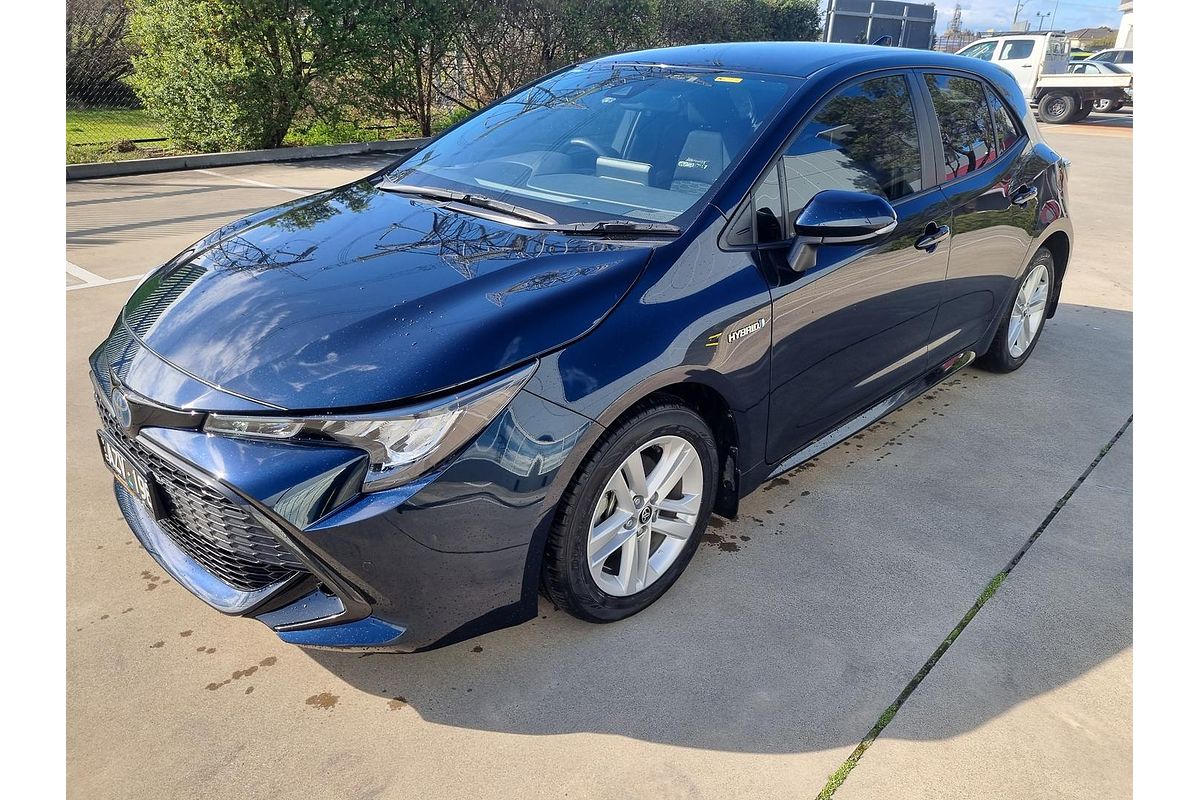 2019 Toyota Corolla SX Hybrid ZWE211R