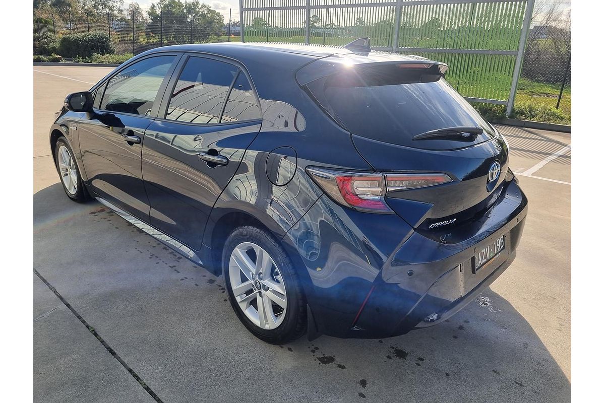 2019 Toyota Corolla SX Hybrid ZWE211R