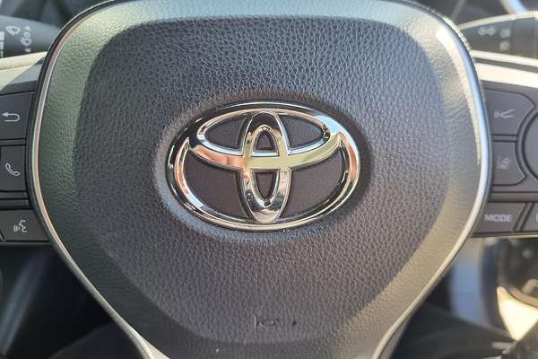 2019 Toyota Corolla SX Hybrid ZWE211R