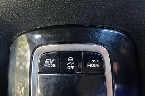 2019 Toyota Corolla SX Hybrid ZWE211R