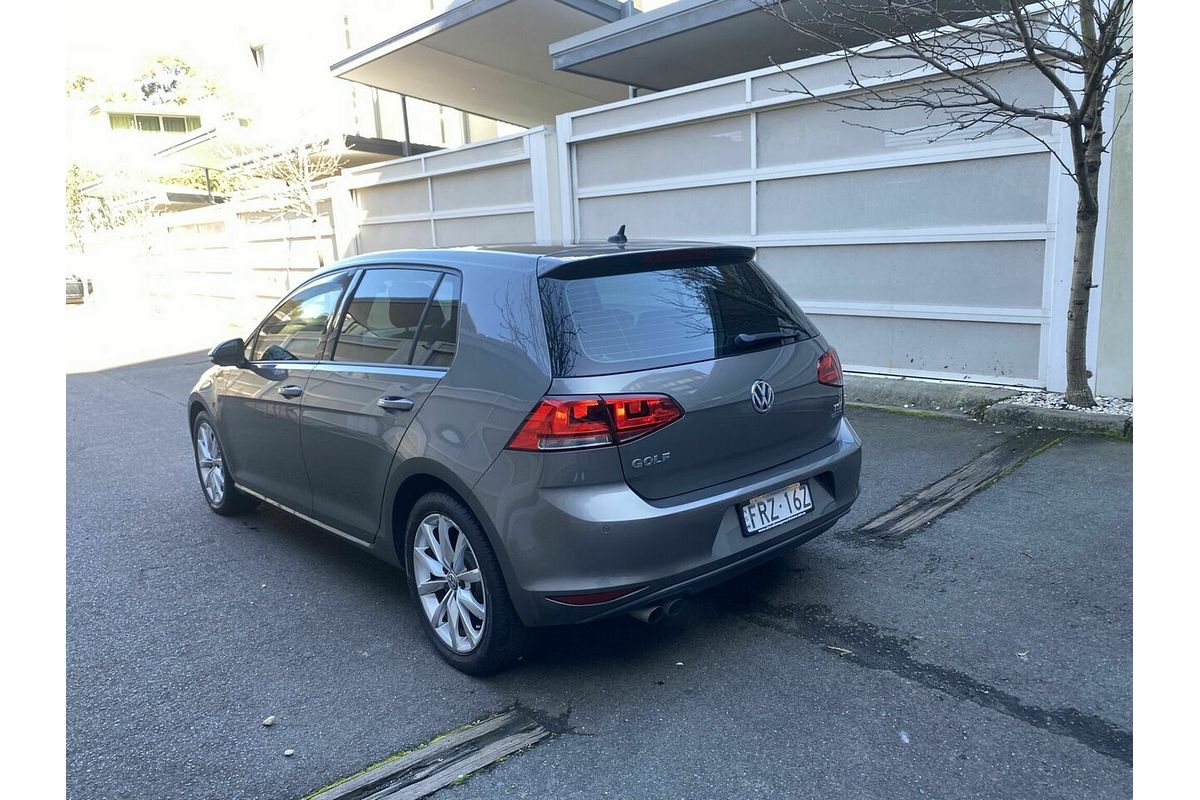 2013 Volkswagen Golf 103TSI Highline 7