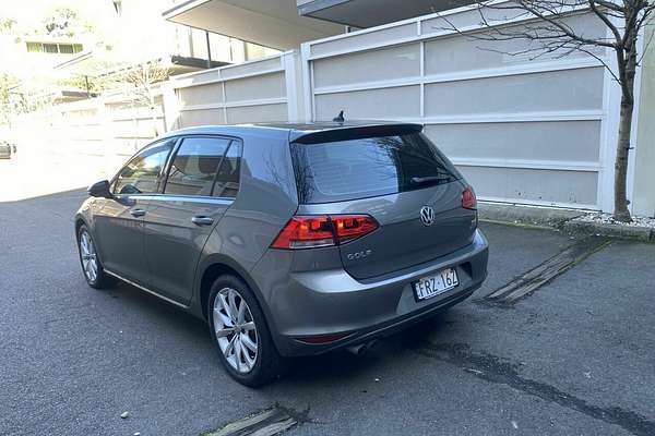 2013 Volkswagen Golf 103TSI Highline 7