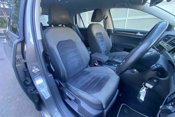 2013 Volkswagen Golf 103TSI Highline 7