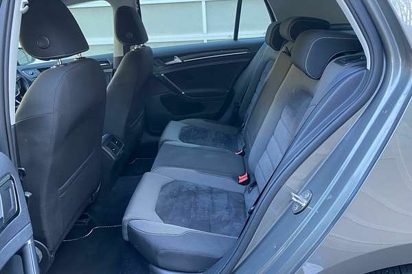 2013 Volkswagen Golf 103TSI Highline 7