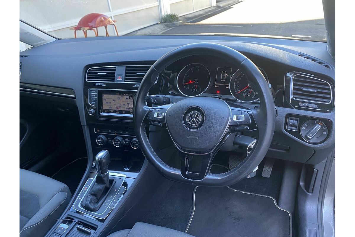 2013 Volkswagen Golf 103TSI Highline 7