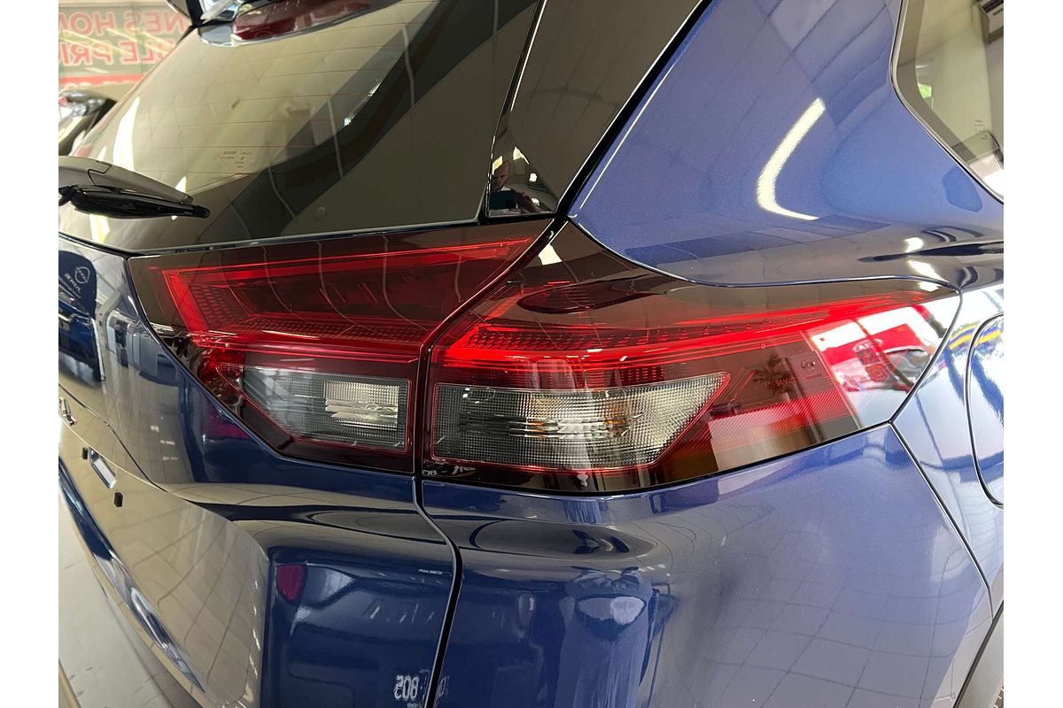 2025 Nissan X-TRAIL ST T33