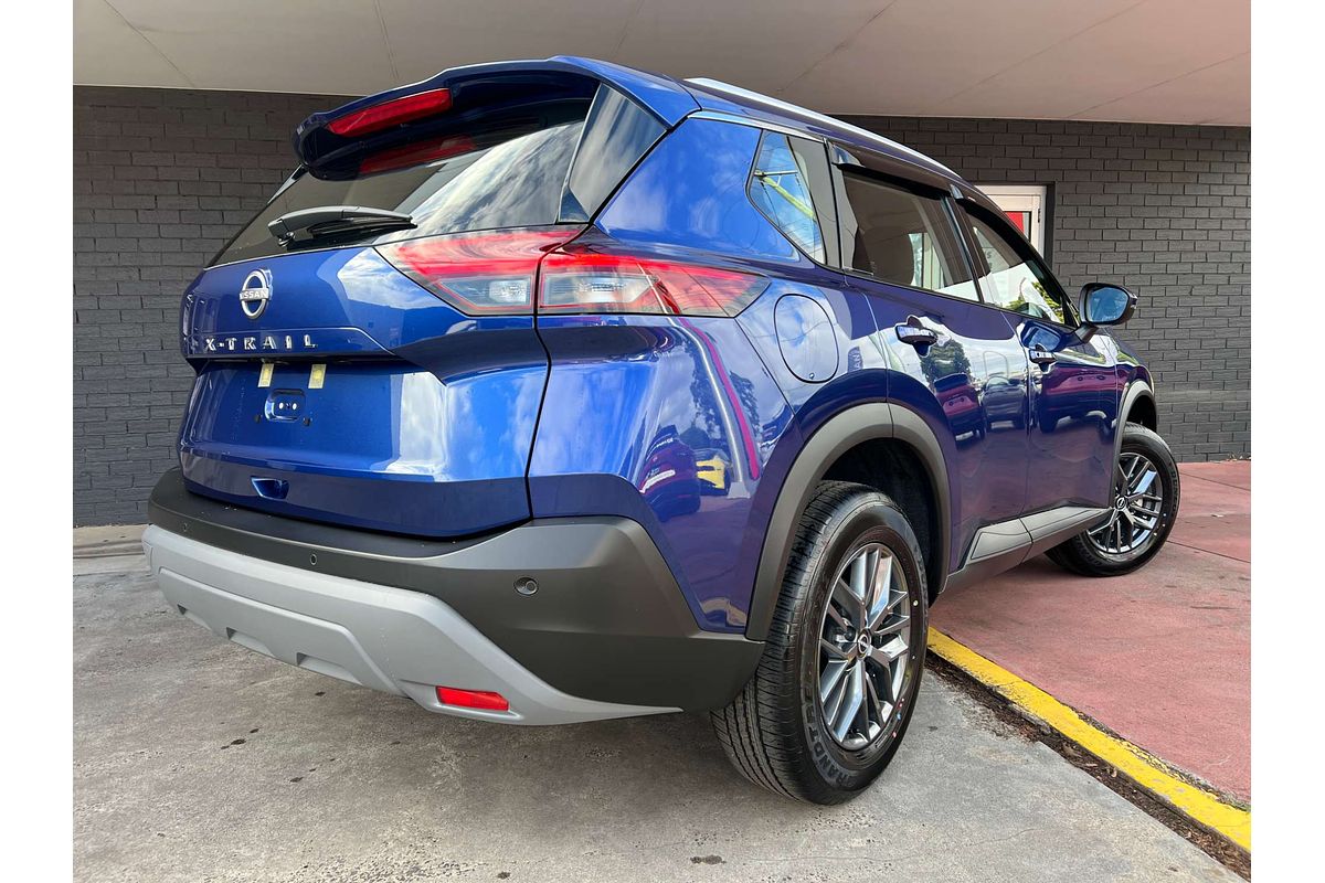 2025 Nissan X-TRAIL ST T33