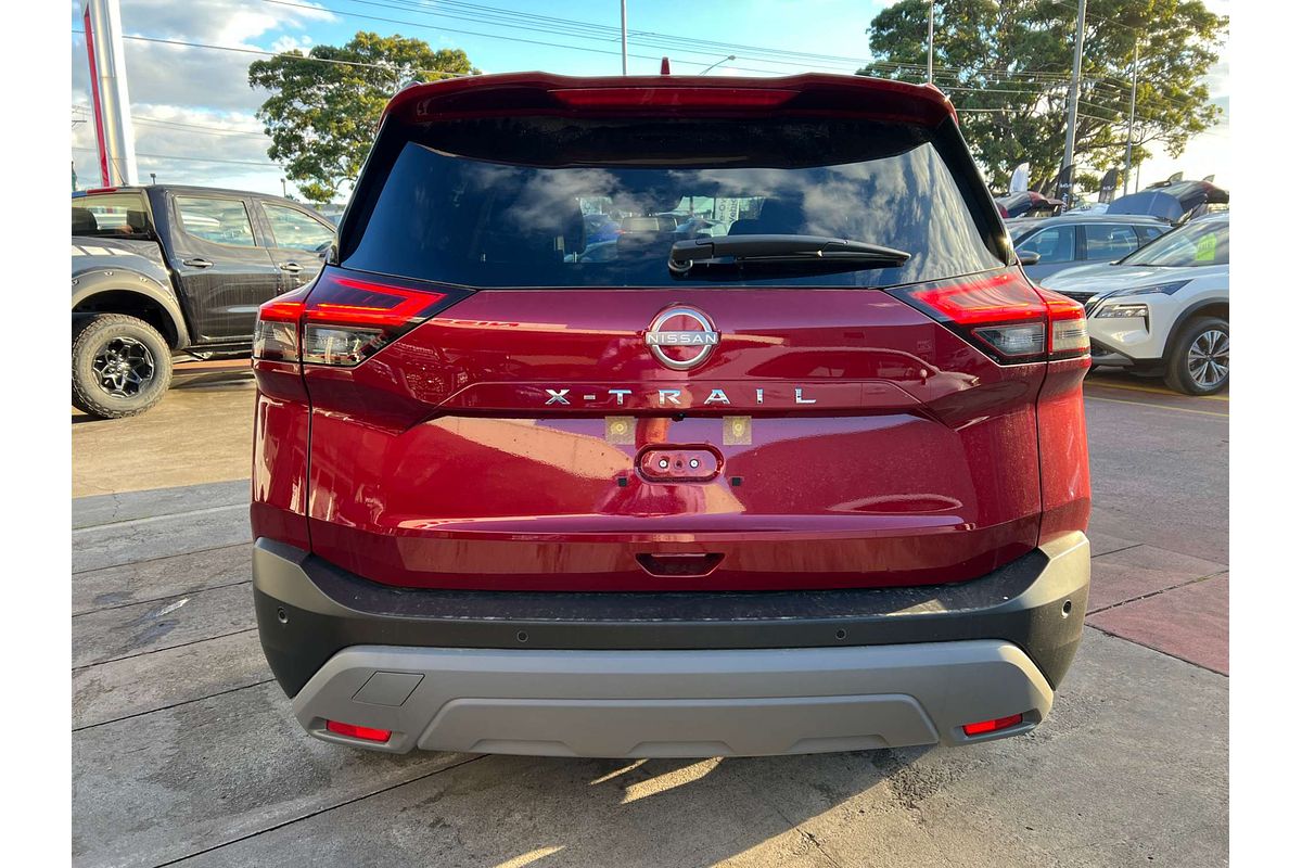 2025 Nissan X-TRAIL ST-L T33