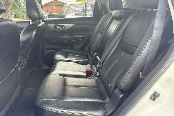 2015 Nissan X-TRAIL ST-L T32