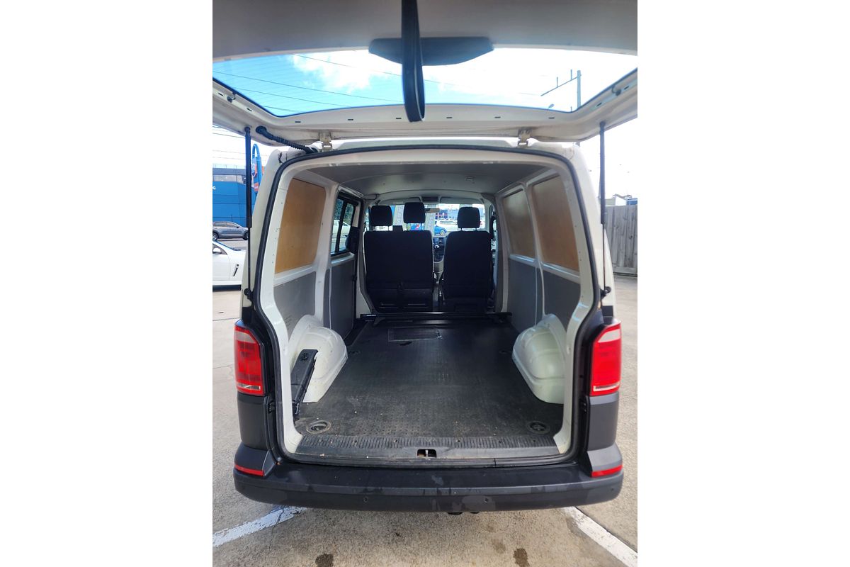 2017 Volkswagen Transporter TDI400 T6 SWB