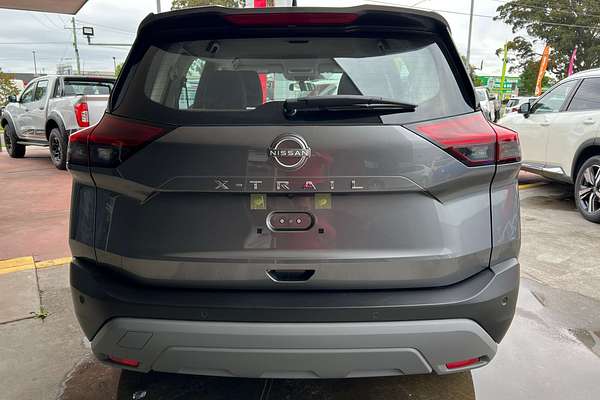 2025 Nissan X-TRAIL ST T33