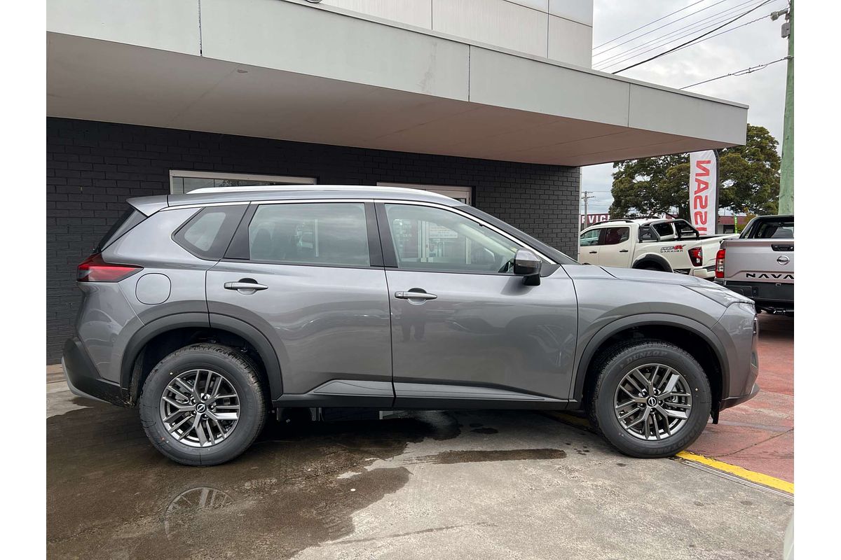 2025 Nissan X-TRAIL ST T33