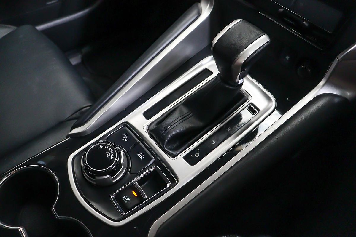 2019 Mitsubishi Pajero Sport GLS QE