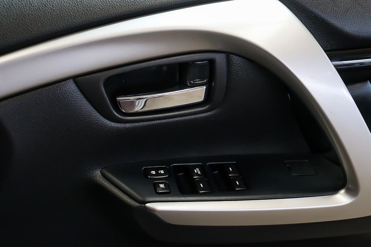 2019 Mitsubishi Pajero Sport GLS QE